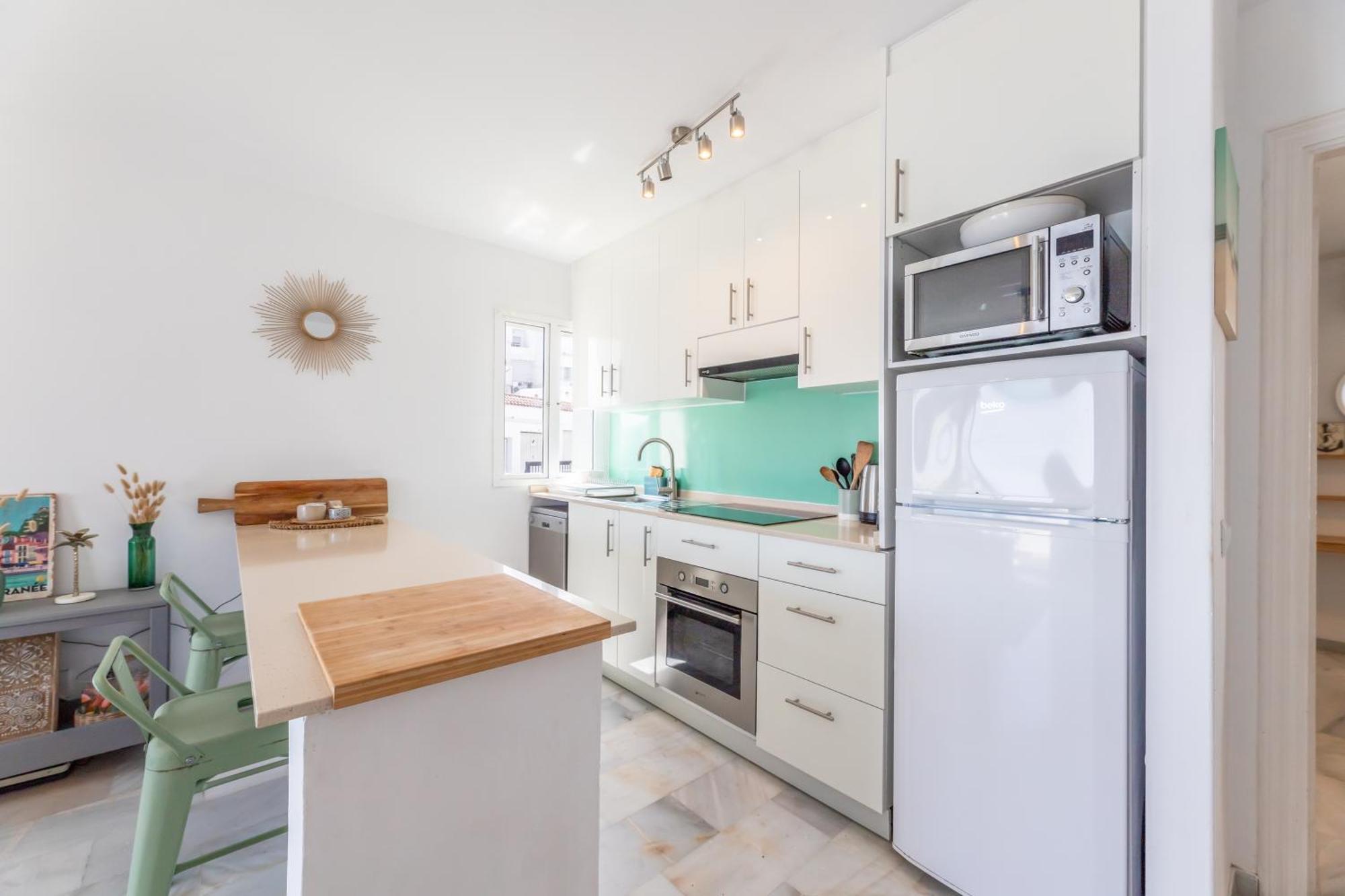 Vb Beachfront 2bdr Duplex With Bbq * Benalmadena