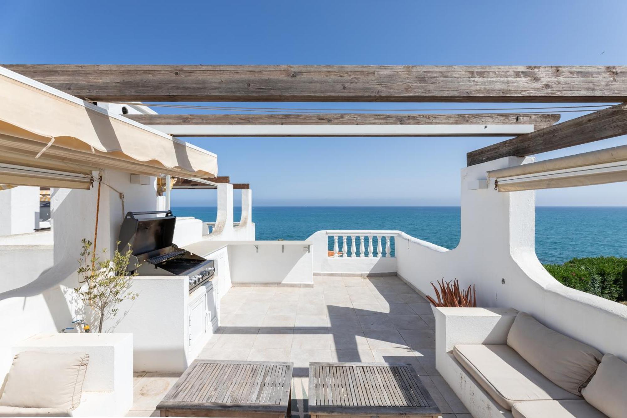Vb Beachfront 2bdr Duplex With Bbq Apartment Benalmadena